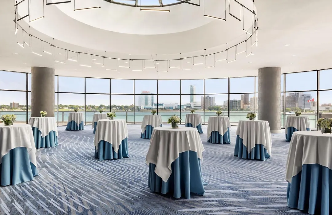 Detroit Marriott At The Renaissance Center-1