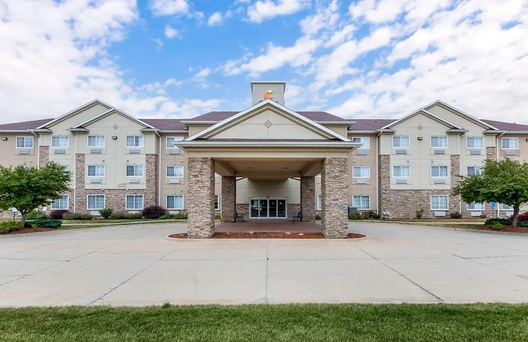 Comfort Suites Cedar Falls Industrial Park-1