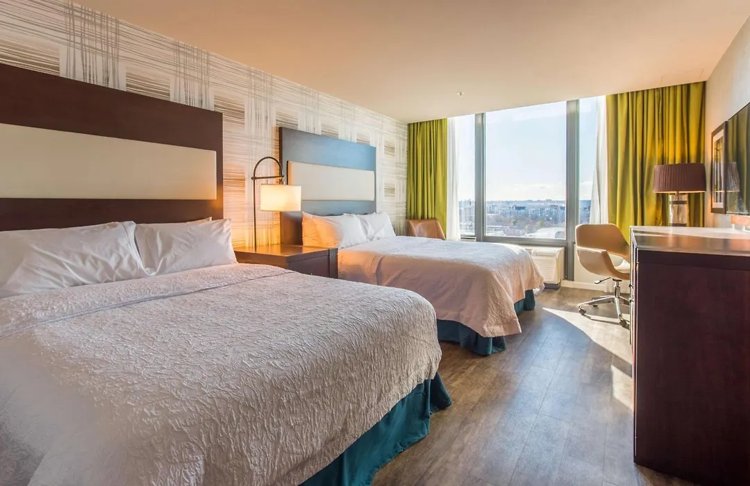 Hampton Inn & Suites Washington, D.C. - Navy Yard-1