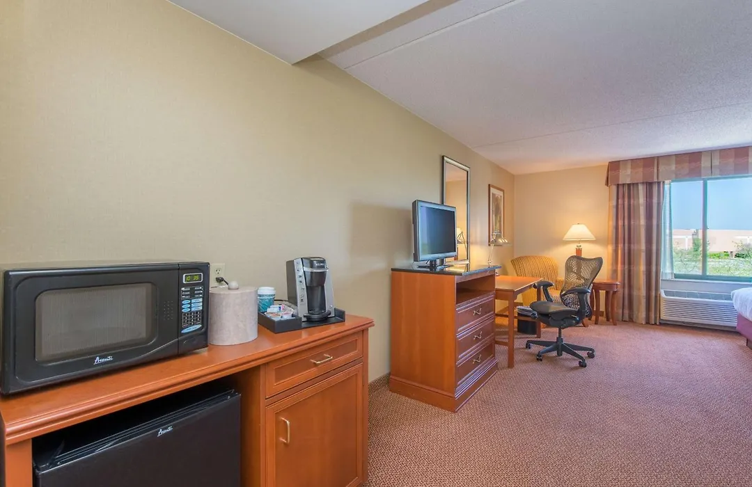 Hilton Garden Inn Fishkill-1