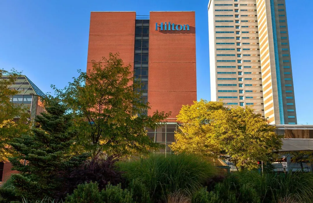 Hilton Fort Wayne At The Grand Wayne Convention Center (Adults Only)-1