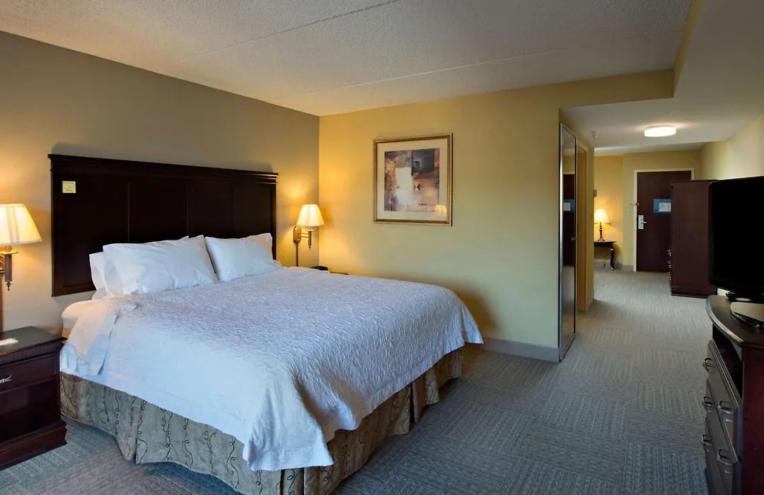 Hampton Inn Bennington-1