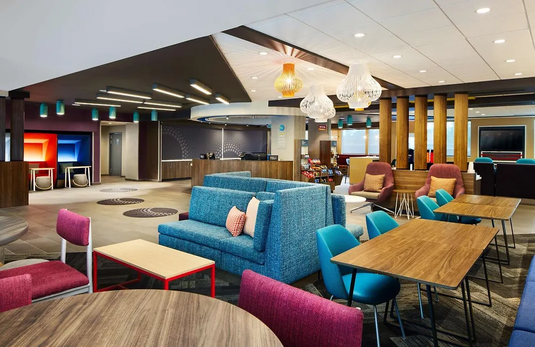 Tru By Hilton Charleston Airport-1