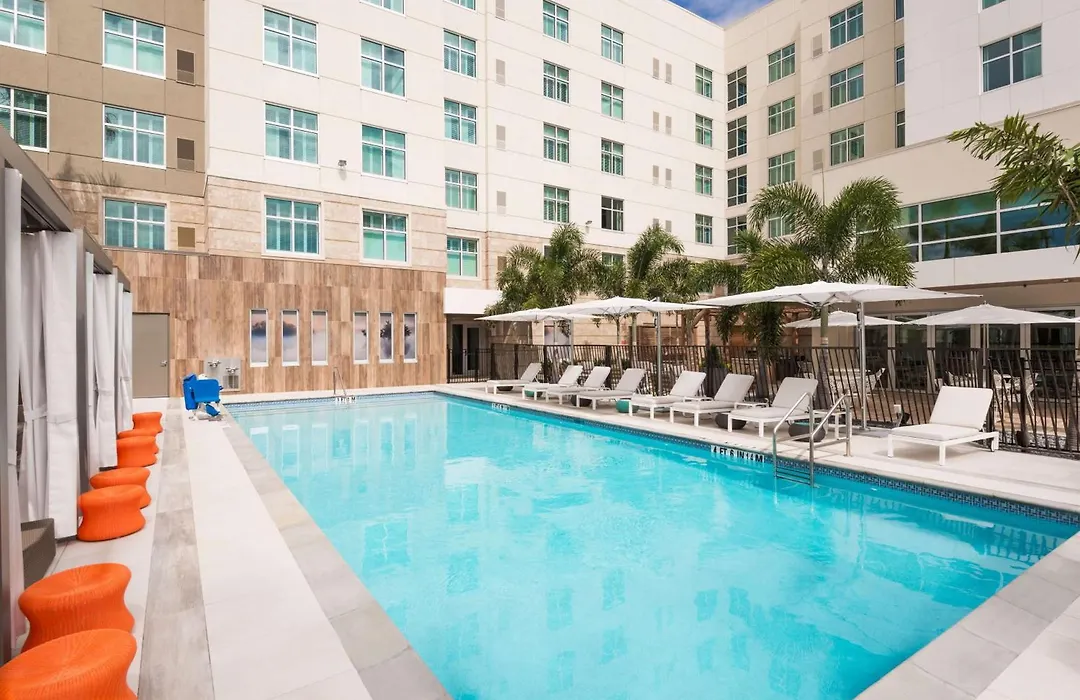 Homewood Suites By Hilton Sarasota-Lakewood Ranch-1