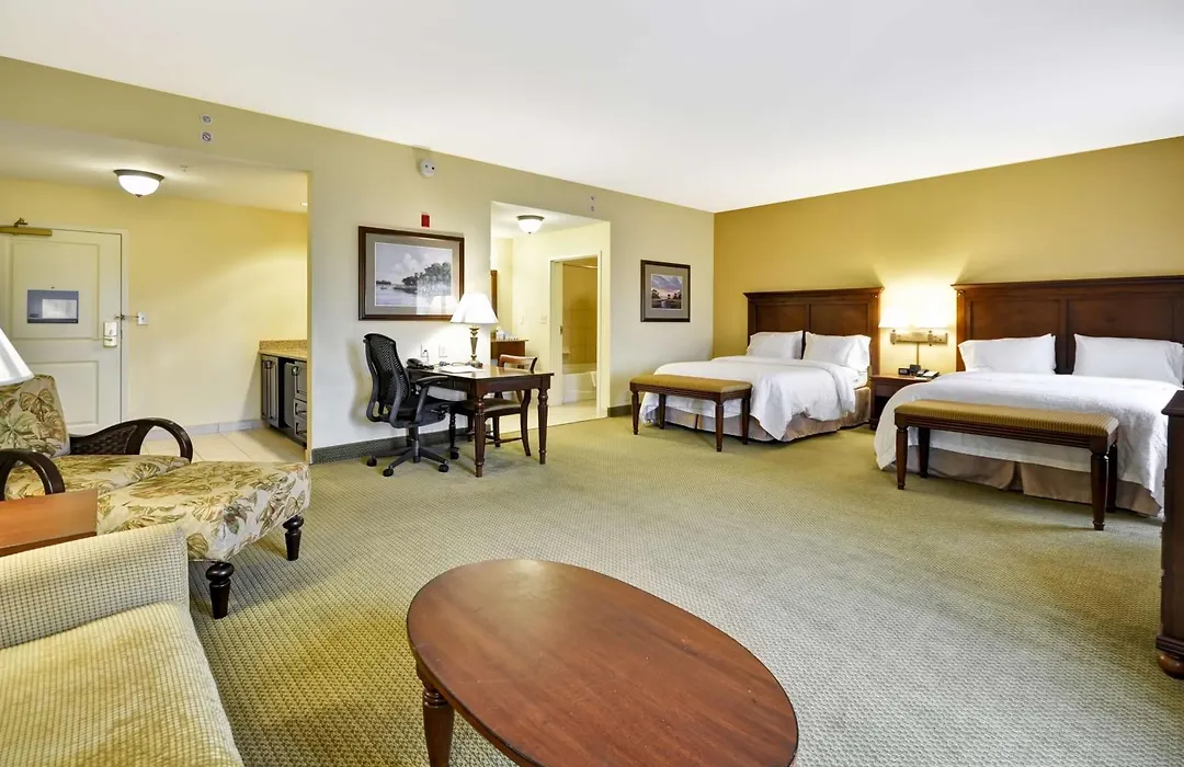 Hampton Inn & Suites North Charleston-University Boulevard-1