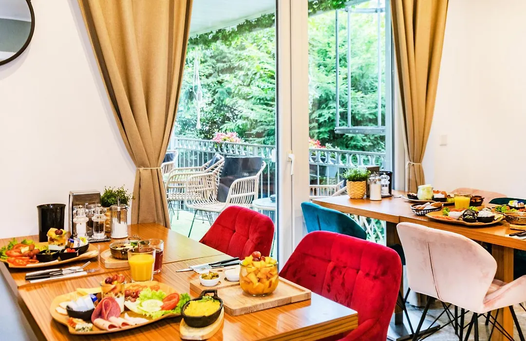Hotel Fürst Garden-1