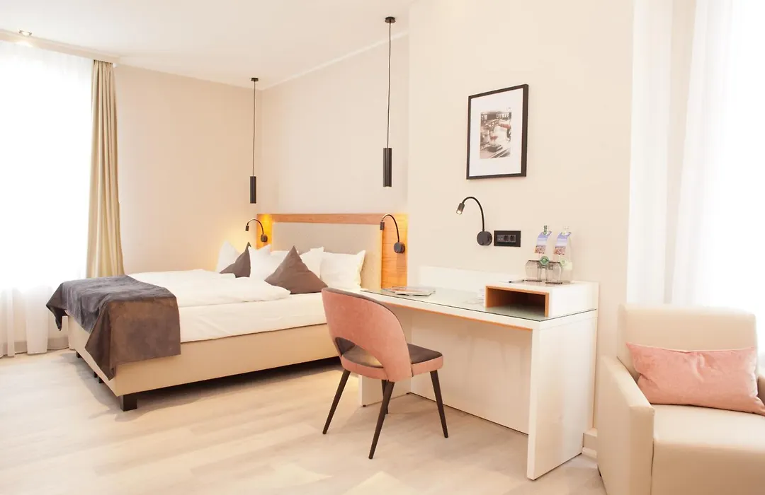Hotel Schweriner Hof-1