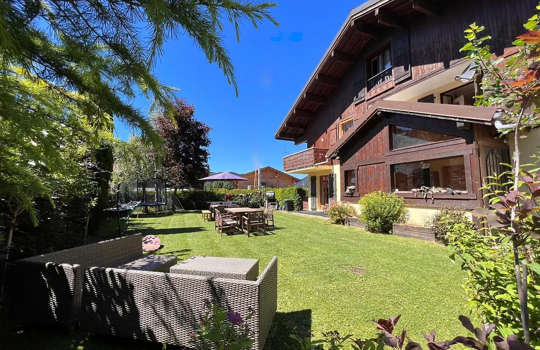 Chalet Aventure B&B Les Gets-1