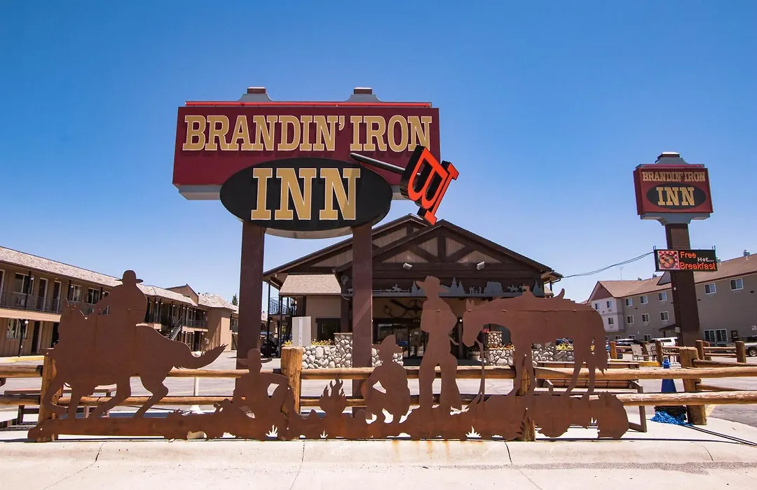 Brandin' Iron Inn-1