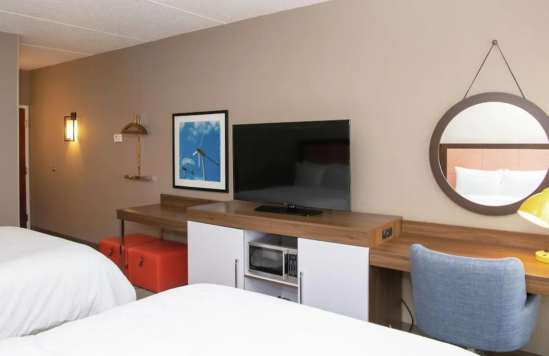 Hampton Inn Erie-South-1