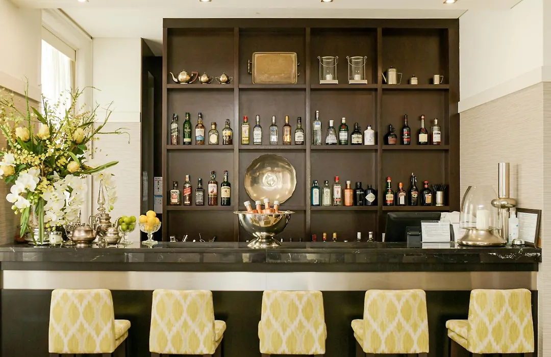 Universal Boutique Hotel-1