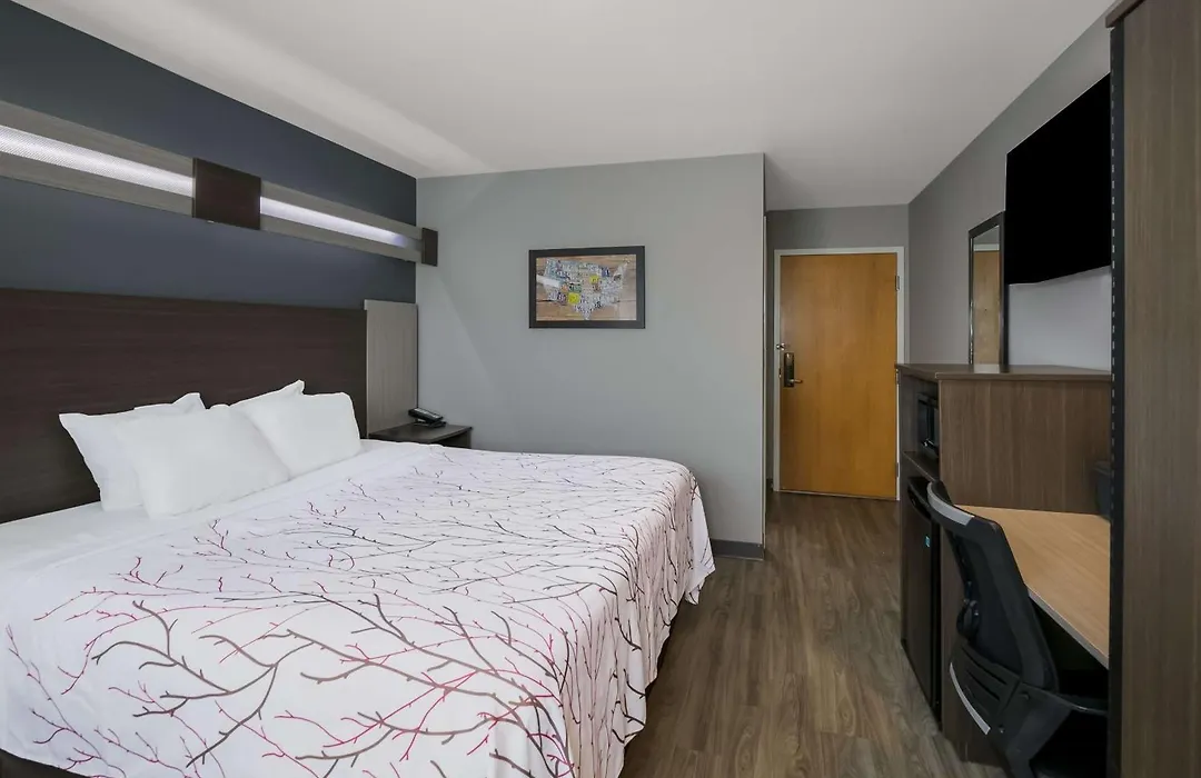 Surestay Plus Hotel By Best Western Sevierville-1