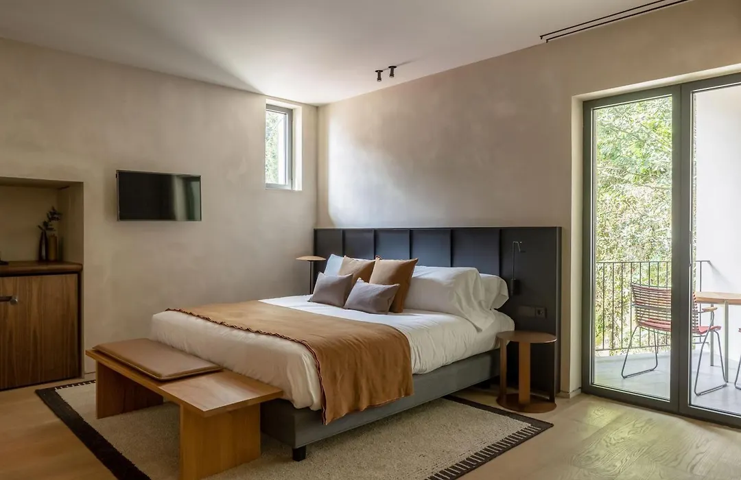 Hotel Ur Bare-1