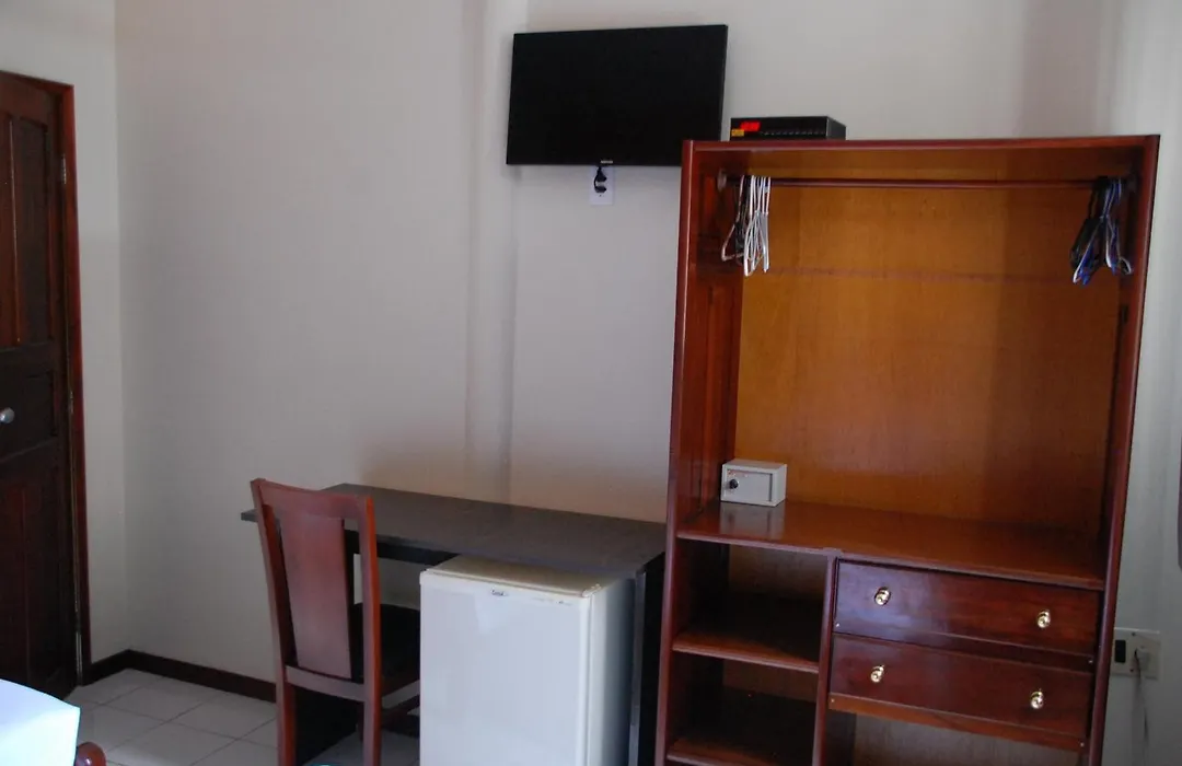Hotel Netuno Beach Suites-1