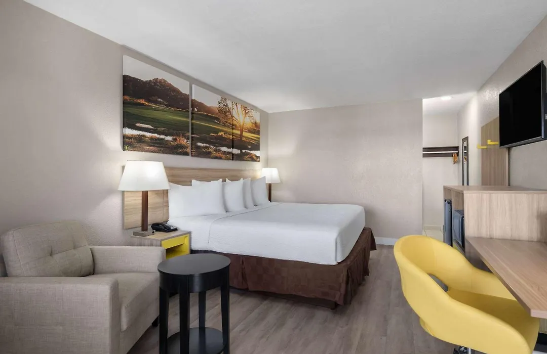 Days Inn By Wyndham Las Vegas Airport Near The Strip-1