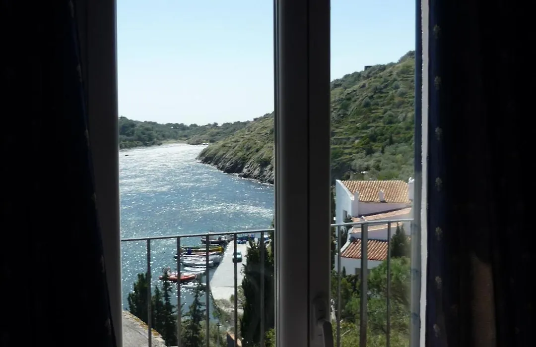 Hotel Port-Lligat-1
