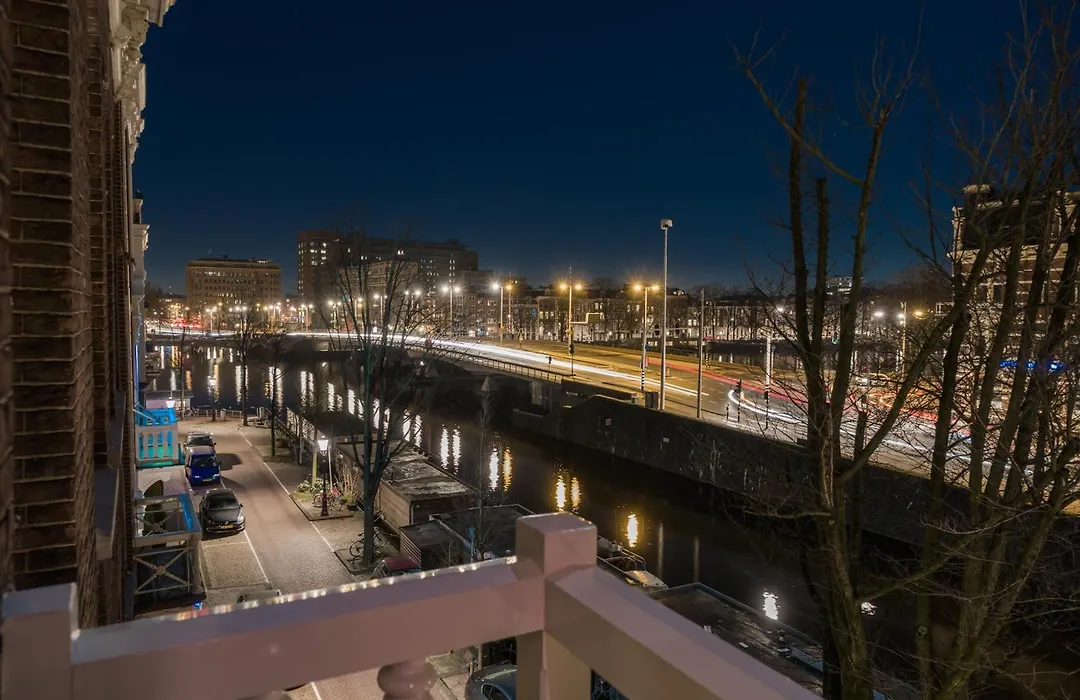 Amstel Corner Hotel-1