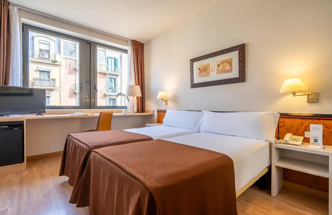 Hotel Glories-1