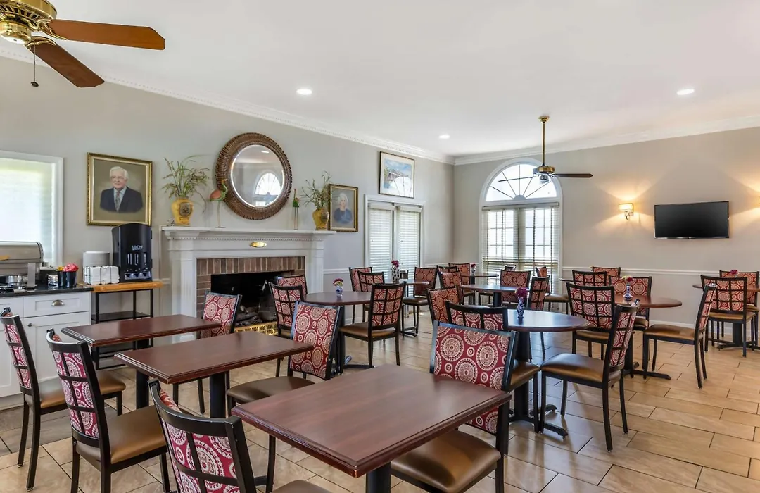 Best Western Plus Santee Inn-1