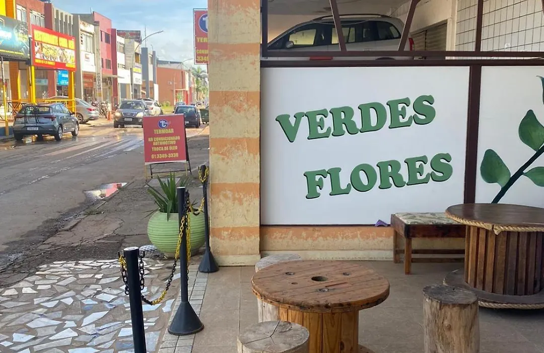 Pousada Verdes Flores-1