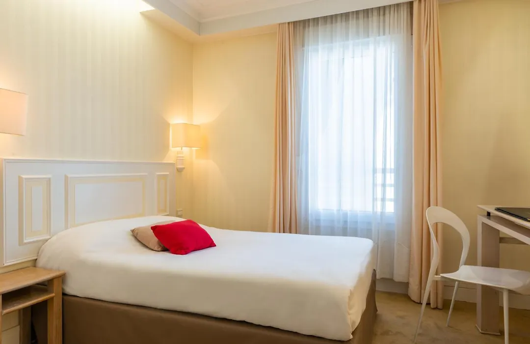 The Originals City, Hôtel Chantecler, Le Mans (Inter-Hotel)-1
