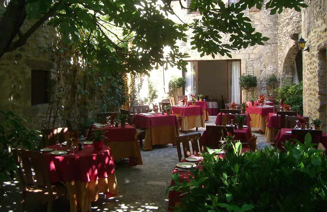 Hostellerie Le Beffroi-1