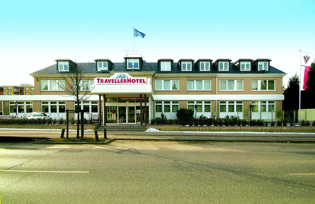 Traveller Hotel-1