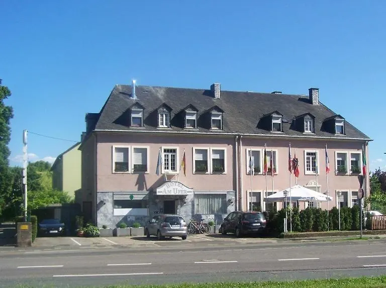Hotel Am Ufer-1