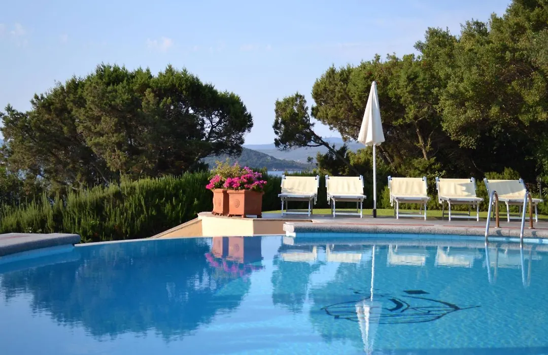 Hotel Capriccioli-1