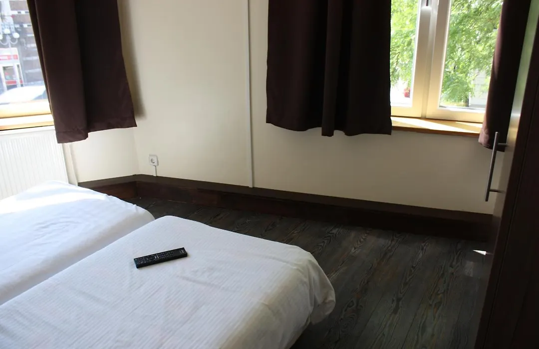 Hotel Sansa-1