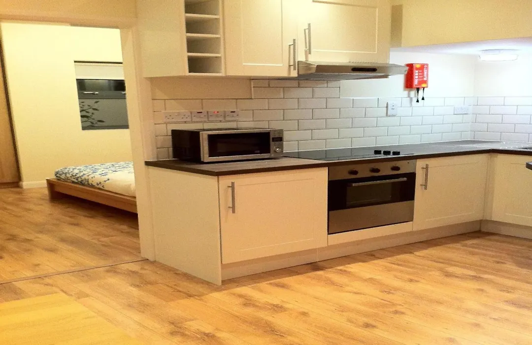 Lyall Apartment Hotel-1