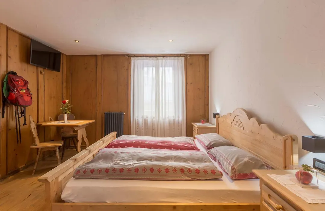 Hotel La Stua-1