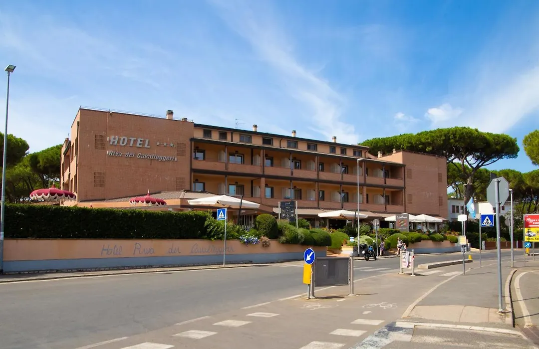 Hotel Riva dei Cavalleggeri-1