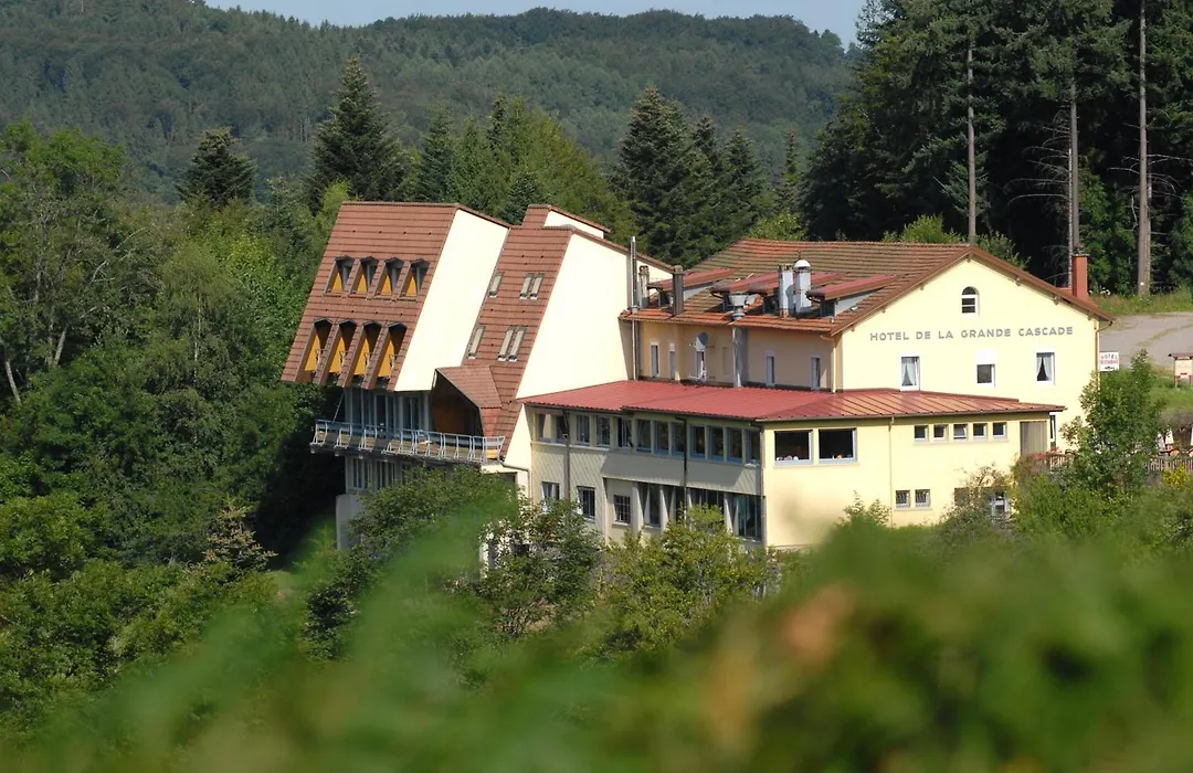 Hostel De La Grande Cascade-1