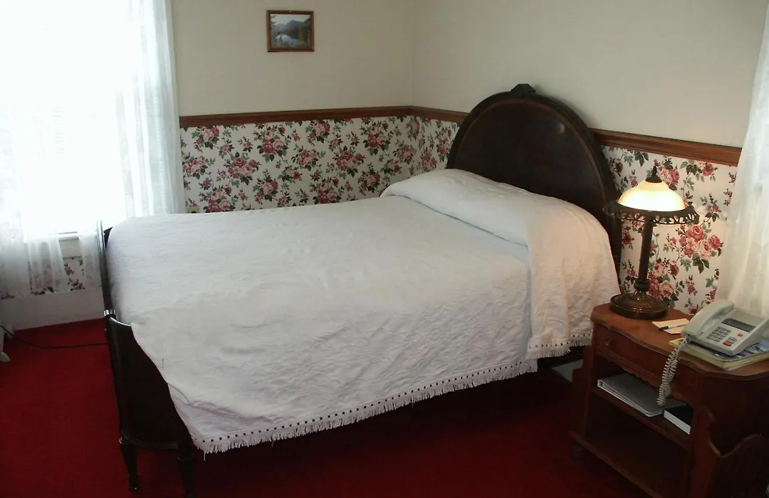 Bridgeport Inn-1
