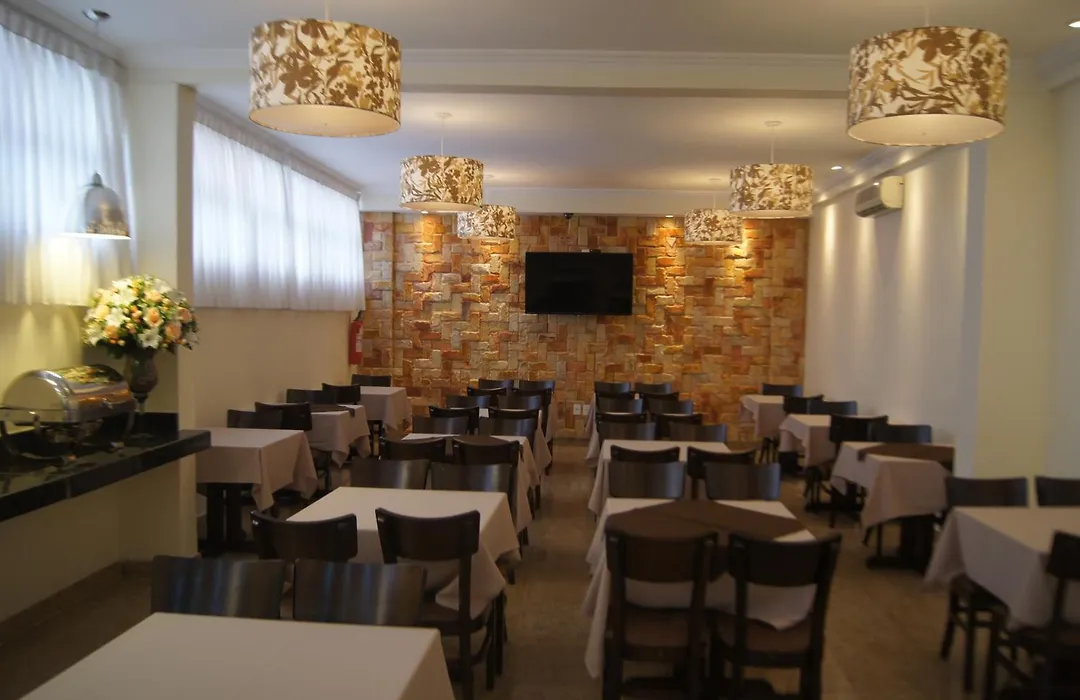 Candango Aero Hotel-1