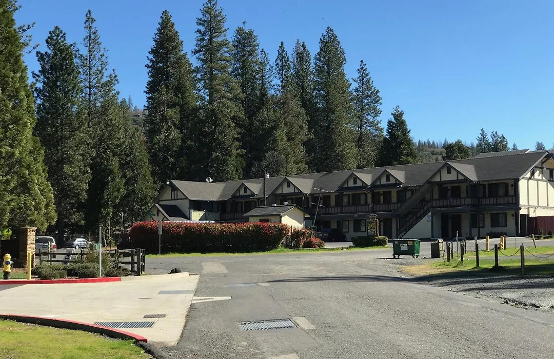 Wildwood Inn-1