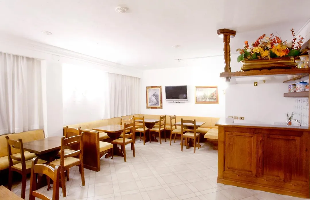 Hotel Sporting-1