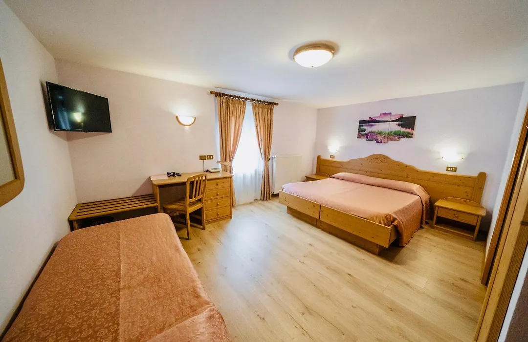 Hotel Siera Hof-1
