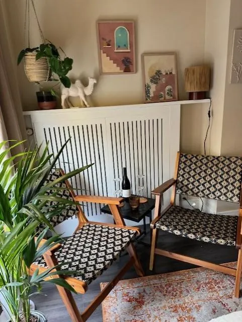 Old Dutch bed&breakfast in city center Haarlem!-1