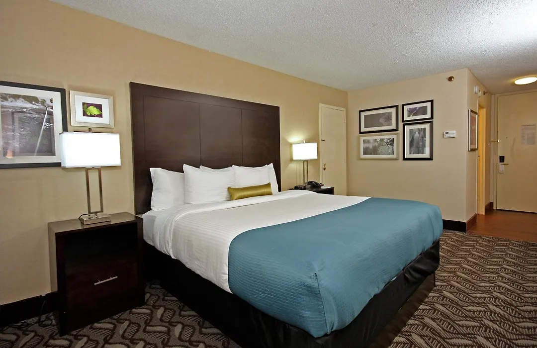 La Quinta By Wyndham Springfield-1