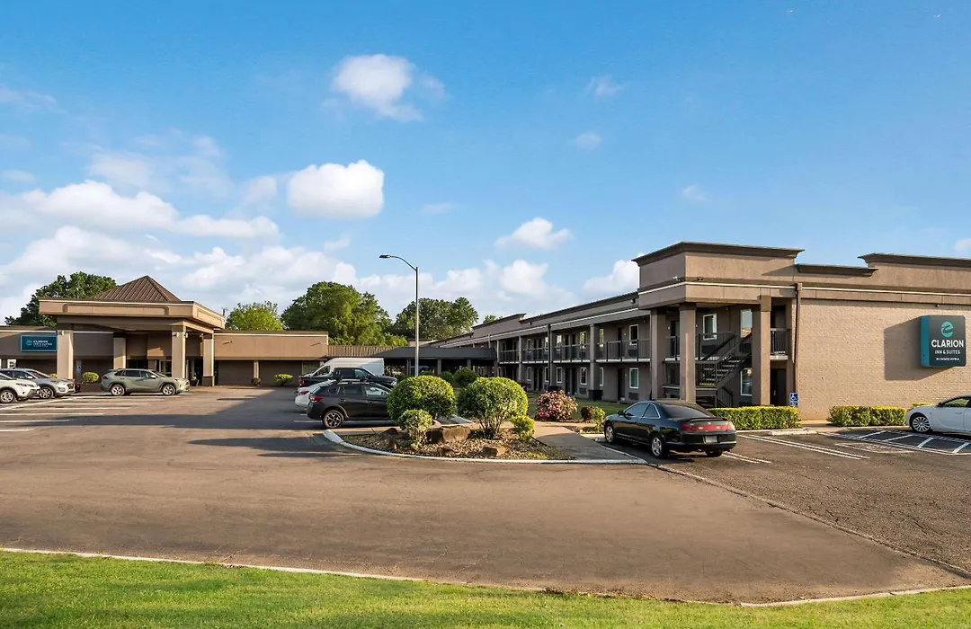 Clarion Inn & Suites Russellville I-40-1