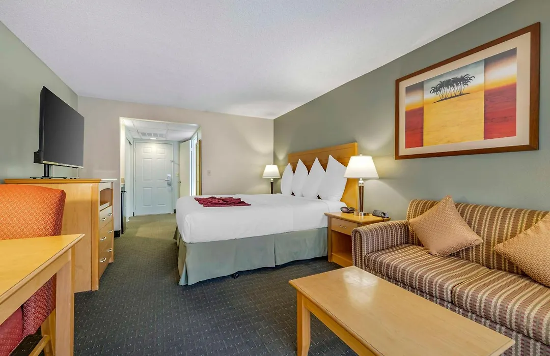 Best Western Plus Palm Desert Resort-1