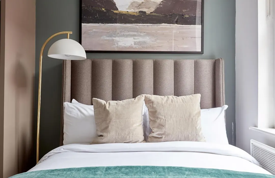 Sonder Mountjoy Square-1