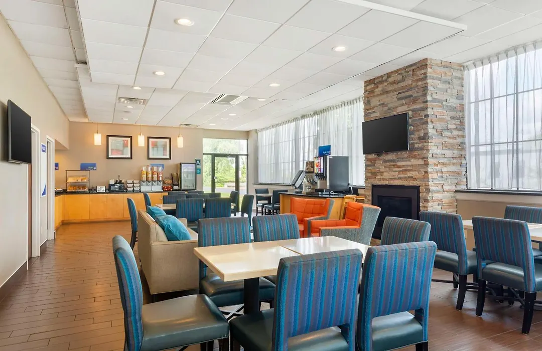 Best Western Hartford Hotel And Suites-1