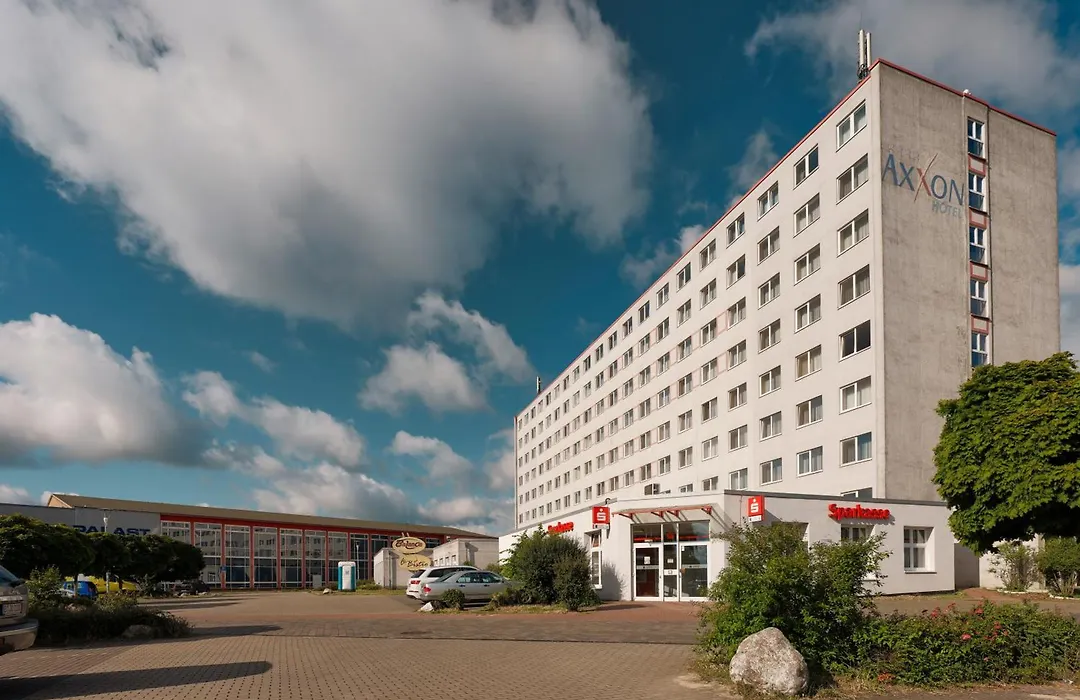 Axxon Hotel-1
