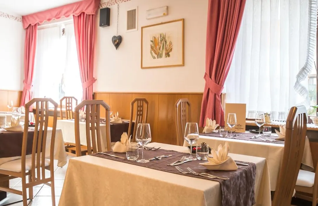 Hotel Irma-1