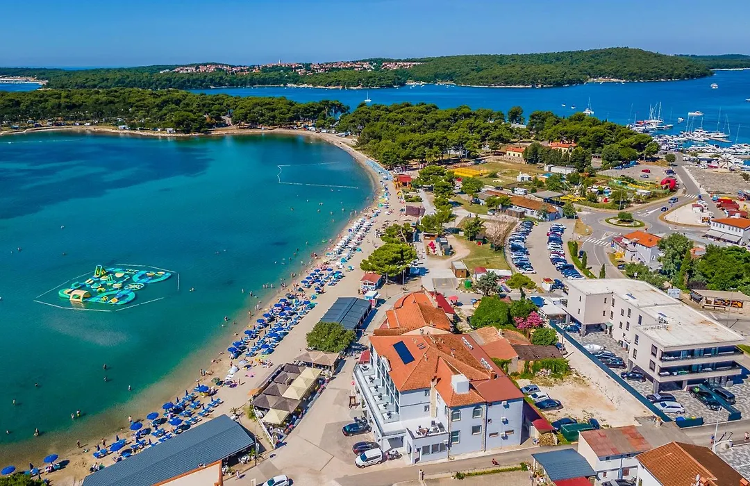 Hotel Koral-1