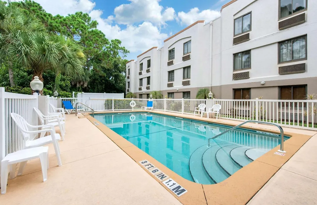 Sleep Inn Sarasota North-1