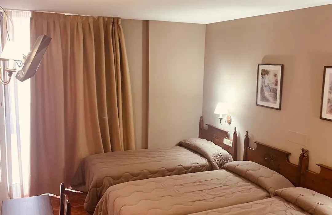 Hotel Orla-1